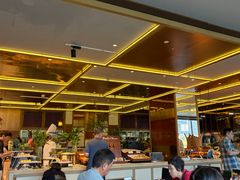 -大中华希尔顿酒店-念自助餐·嗨啤·小龙虾