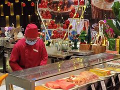 -广州万富希尔顿酒店·感趣自助餐厅·金秋蟹宴生蚝海鲜刺身烧烤