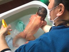 -苏州雏渐肥月嫂