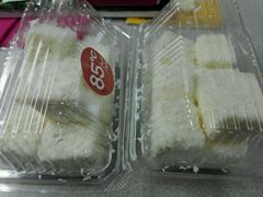 椰丝牛奶小方-85度C(广州石牌桥店)