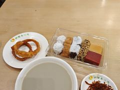-护国寺小吃(中关村店)