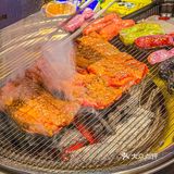 深圳终于有家超市自选齐齐哈尔烤肉，酸菜配烤肉谁能不爱？