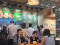 -云阿蛮云南生烫牛肉米线(奉贤路店)