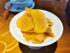 -菌自由丨野生菌火锅特色庭院餐厅(丽江古城店)