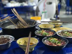-马路边边·成都串串(翠柏路店)
