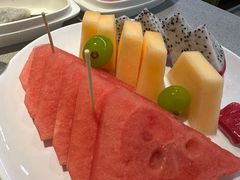 -海底捞火锅(新松江路生日主题店)