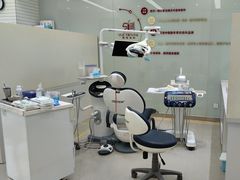 -雅悦齿科(顾村公园店)