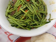 -堂瓦里·33年传统赣菜(第一街区店)