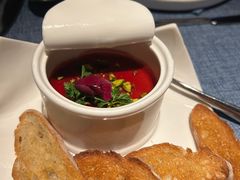 -弦月窗LUNETTE BY AMANDA(复兴路店)