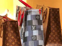 -LV路易威登(贵和购物中心店)