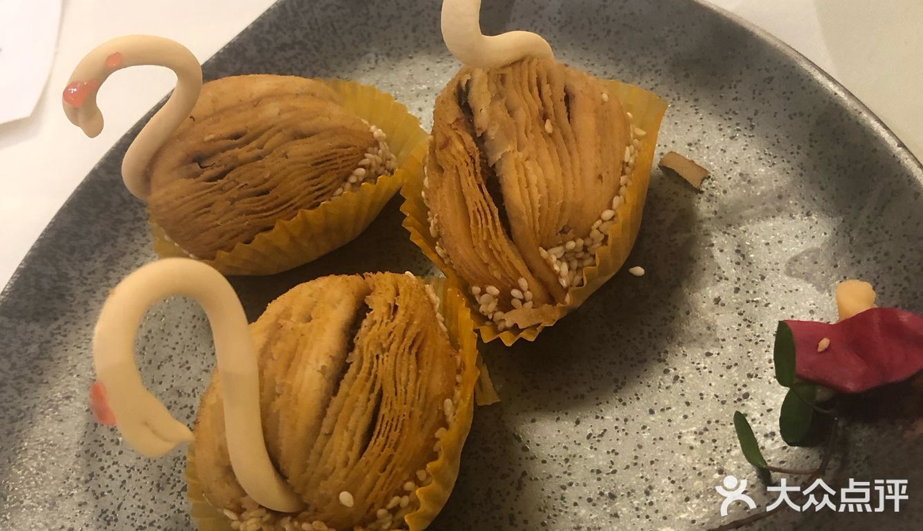 海鲜泡饭里面真的是龙虾肉，味道不错
