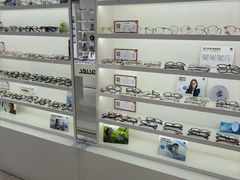 -诺柯视眼镜-蔡司依视路官方工厂店(淞南一店)