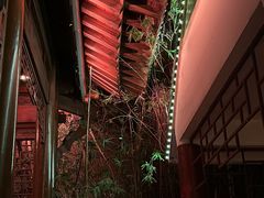 -绳金塔