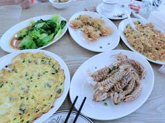 -红月湾海鲜饭店•沙滩海景(双月湾店)
