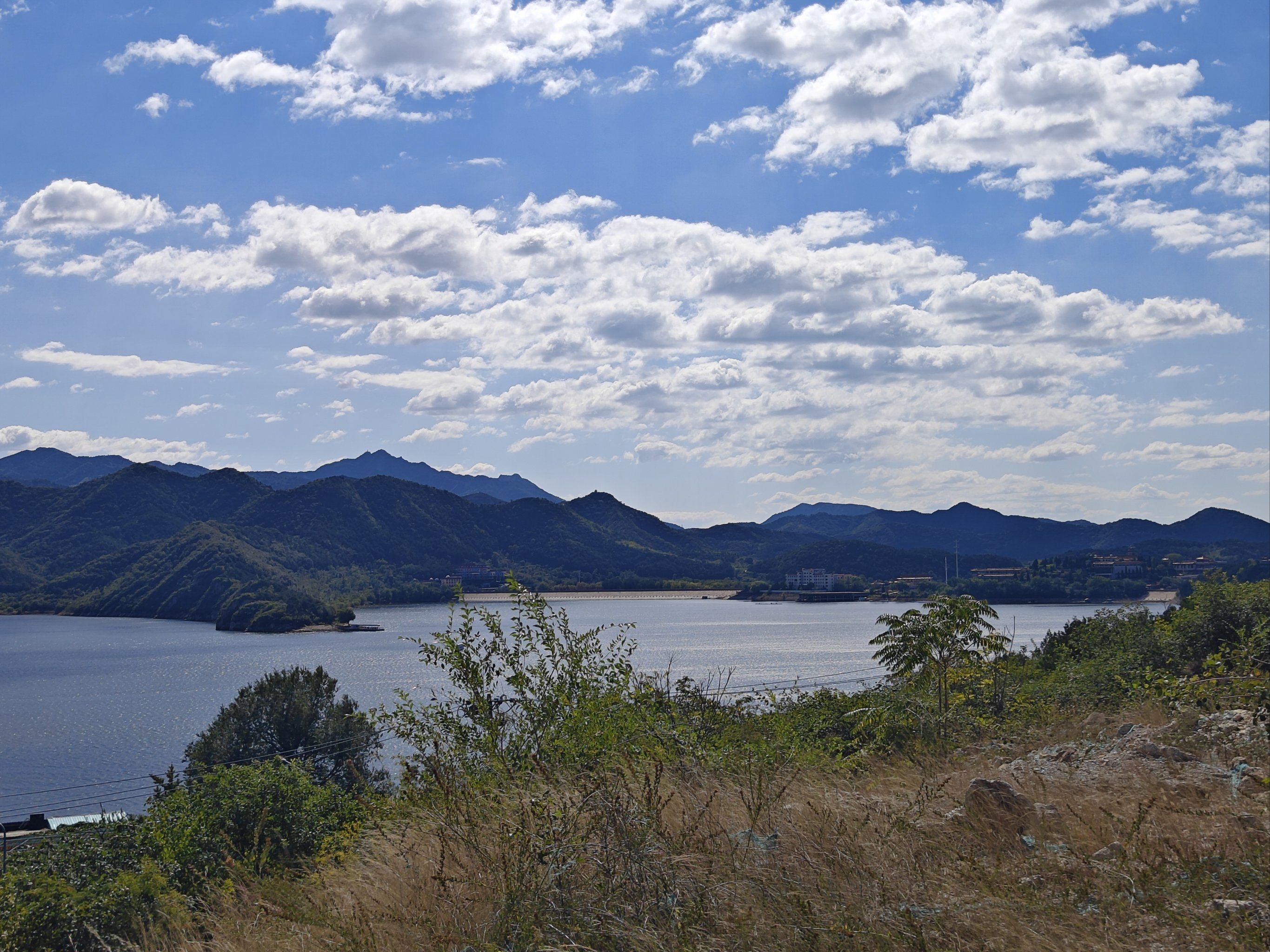 金海湖北山步道风景好