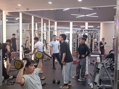 -美航国际健身(北京华联店)