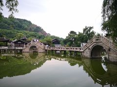 -灵岩山风景区