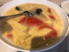 -汤城小厨•粤菜•靓汤(金宝街店)