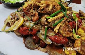Iron Shovel Seafood