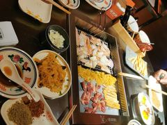 -张牌牌·东北烤肉小吃市集(金楠天街店)