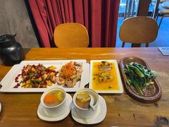 -隔壁老王·家常云南菜(花巷店)