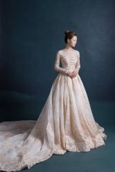 -MISS MIA 婚纱品牌馆