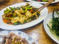 -九九牛肉馆(南山路店)