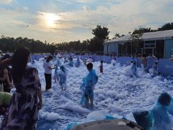 -季高兔窝窝亲子园(上海薰衣草公园店)