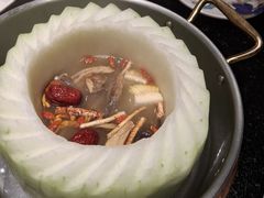 -得意咚瓜·顺德鱼生·冬瓜火锅(深圳首店)