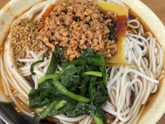 凉米线-洪记凉米线(新兴路店)