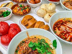 -李与白包子铺(桐梓林店)