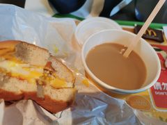 -麦当劳(卫星广场店)