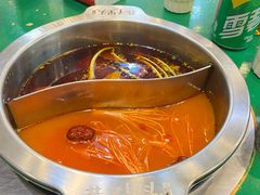 -巷子里头麻辣烫火锅串串(温江店)