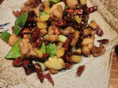 -滇香肴·云南菜蒸汽石锅鱼(云南北路店)