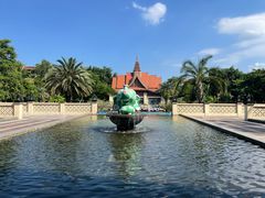 -西双版纳融创皇冠假日度假酒店