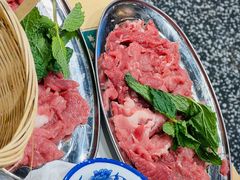 -王奋斗贵州酸汤牛肉火锅