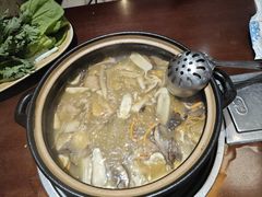 -菌之家·专业纯野生菌火锅·特色炒菌
