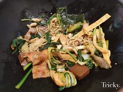 -醉人椒麻辣香锅(王府井喜悦店)