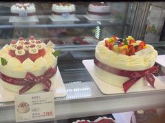 -花花卷卷·鲜食蛋糕(静安久光百货店)