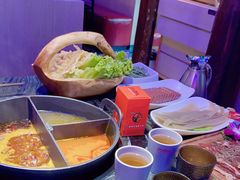 -热火朝天鲜切牛肉火锅(南强街巷店)