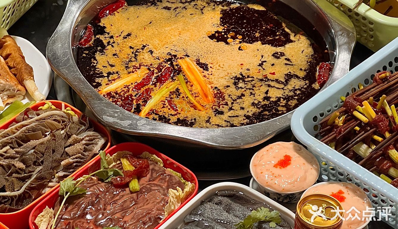 重庆居民常去的社区串串香🔥好吃便宜