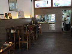 -笑来喜馄饨小笼工坊店(湖滨街店)