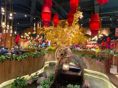 -老滇山寨•云南特色菜•地方菜•民族风情歌舞表演(金碧店)