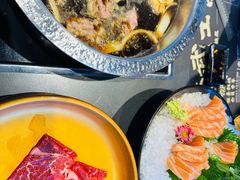 -牛武士寿喜烧·和牛火锅自助(全球首店)