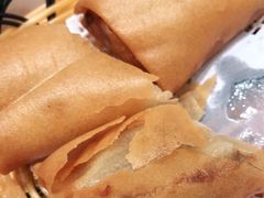 鸡丝炸春卷-宝园酒家(美林M·LIVE天地东座店)