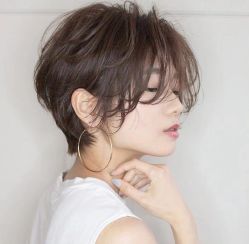 -AYO SALON