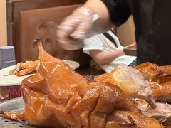 -梅利汴京烤鸭•开封豫菜地标店(东大街店)