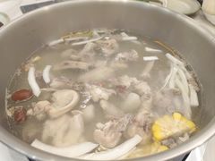 -喃喃椰·糟粕醋·椰子鸡火锅(七堡花园店)