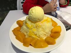 芒果绵绵冰-西门町芒果冰