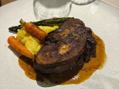 煎牛排配鹅肝-BONAZZA 意大利餐厅